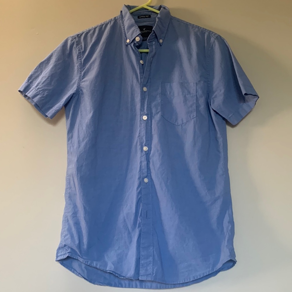 AE SOLID POPLIN SHORT SLEEVE SHIRT American eagle casual button down